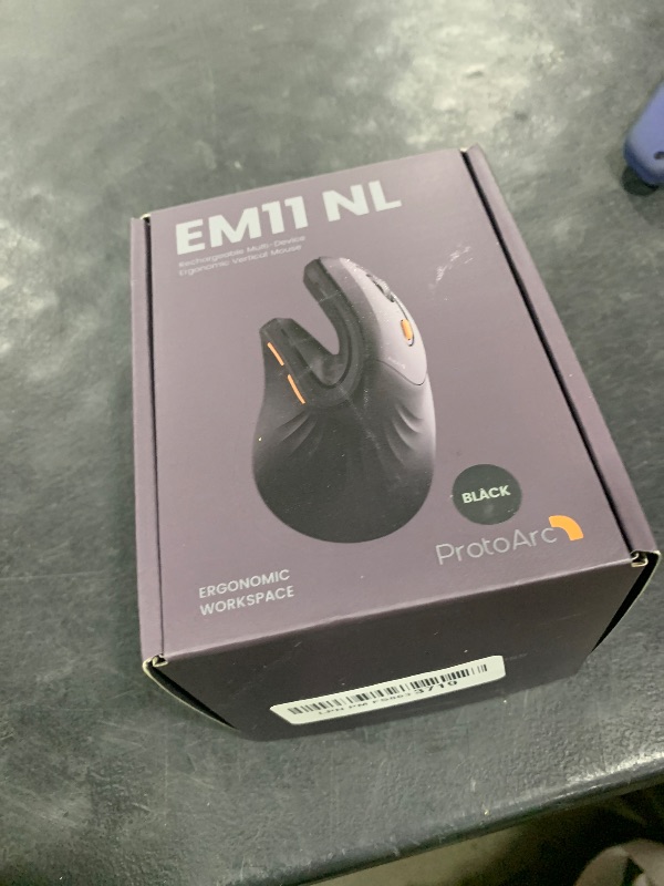 Photo 1 of EM11 NL MOUSE