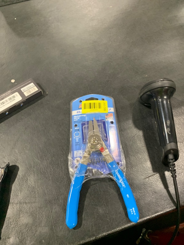 Photo 1 of Channellock Snap Ring Plier 927 - Precision Circlip Retaining Ring Pliers, 5 Tips, Made in USA - 8-Inch