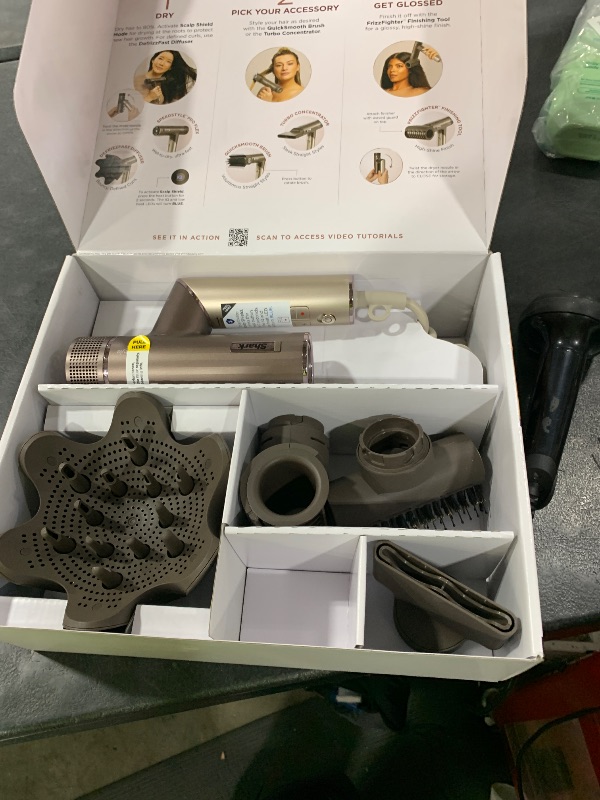 Photo 1 of Shark SpeedStyle Pro Flex Professional Performance High-Velocity Hair Dryer System with Scalp Shield & IQ Speed Styling and Drying Suite, Lightweight, Ionic, No Heat Damage, Mocha Silver, HD542