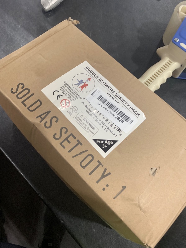 Photo 1 of 6 PCS Wind Up Bubble Guns for Kids, Light Up LED Bubble Shooters, Bubble Blowers with Bottle Solutions Included - Bulk Indoor Outdoor Toys Party Favors Gifts - No Batteries Required