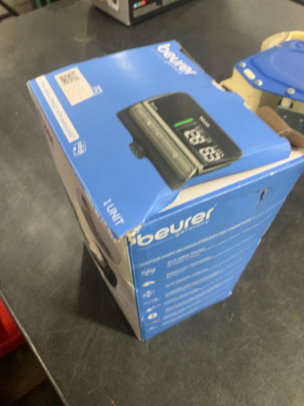 Photo 1 of Beurer BM81 easyLock Automatic Upper Arm Blood Pressure Monitor, Smart Cuff Without Cables for Fast Measurement, Data Transfer to Apple Health and co., Bluetooth, 240 Memory Sets