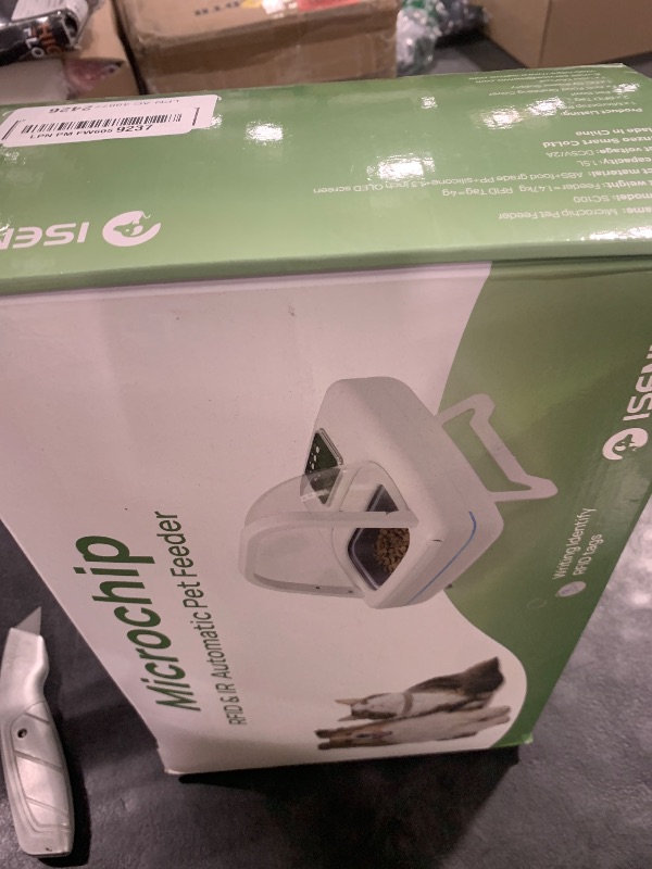 Photo 1 of ISENVO Automatic Cat Feeder with RFID Collar Sensor, Recognize 134.2kHz 15 Digits Pet Chip ID, Obese Cat, Anti Food Grabing for Both Wet Dry Food and Health Management