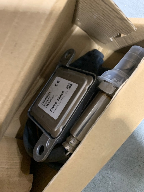 Photo 1 of A-Premium Nitrogen Oxide NOx Sensor Compatible with Chevrolet Silverado 2500 HD, Silverado 3500 HD, Express 2500 3500 4500 & GMC Sierra 2500 HD 3500 HD, Savana 2500 3500 4500, 2015, 6.6L, Upstream