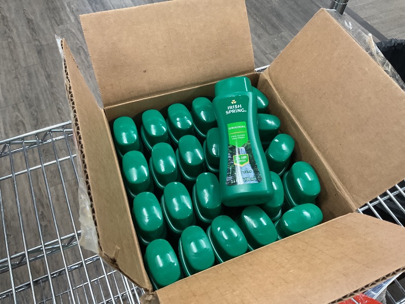 Photo 1 of 24 pack mini Irish spring body wash
