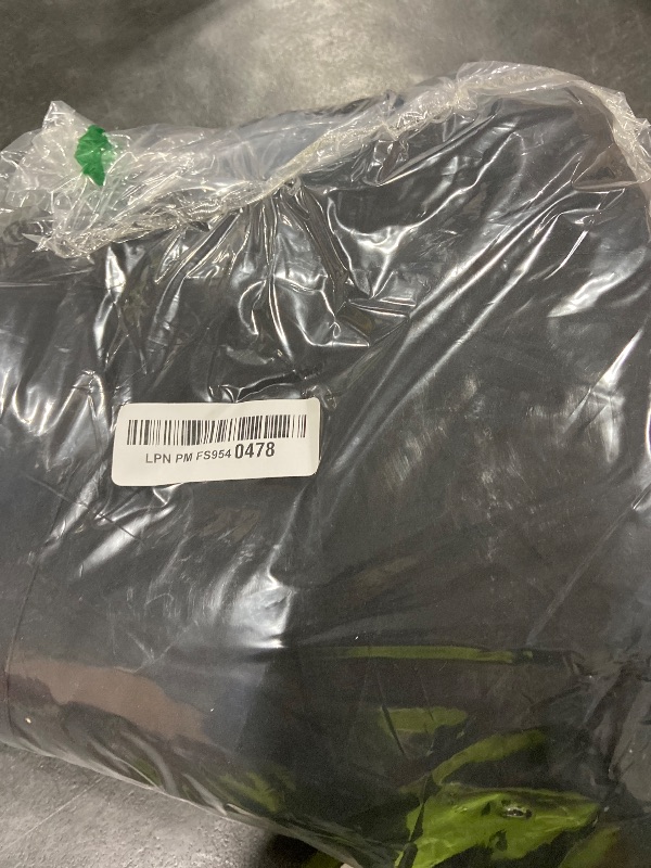 Photo 1 of FREE SOLDIER Men's Waterproof Snow Insulated Pants Winter Skiing Snowboarding Pants with Zipper Pockets (Black Medium(34-36)/32L)