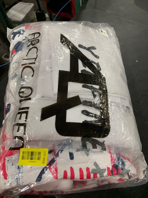 Photo 1 of WOWULOVELY Men's Winter Snowsuit Waterproof Windproof Mountain Jacket and Pant Sets Insulated Snowboarding Skisuit (HBW,White L)