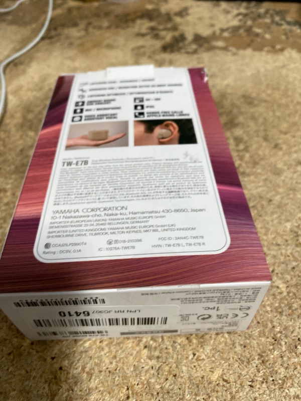 Photo 1 of ****** Rigth side does not work***** Yamaha TW-E7B True Wireless Earbuds with Bluetooth 5.2, Active Noise Cancelling, Yamaha True Sound, Qualcomm cVc Clear Voice Capture, Advanced Listening Care and IPX5 Water-resistant for Sport (Beige)