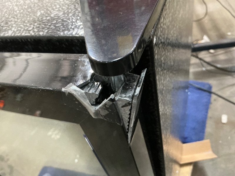 Photo 1 of ***DOOR IS UNHINGED CRACED WHERE DOOR HINGES AT SHOWN IN PIC**
Electactic 2.6 Cu.ft Beverage Refrigerator Cooler, 95 Can Mini Fridge Glass Door with Adjustable Shelves, Digital Temperature Display, Freestanding Small Drink Fridge for Home, Office or Bar(B