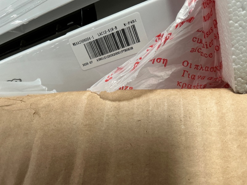 Photo 1 of ***COULD NOT TEST DUE TO PLUG***PARTCIAL SET***

GarveeHome 9000 BTU Mini Split AC/Heating System, 19 SEER2 Inverter 6-in-1 Split System Air Conditioners, Ductless Heat Pump Wall Mount AC Unit Cool Up to 450 Sq. Ft, Installation Kits, 230V