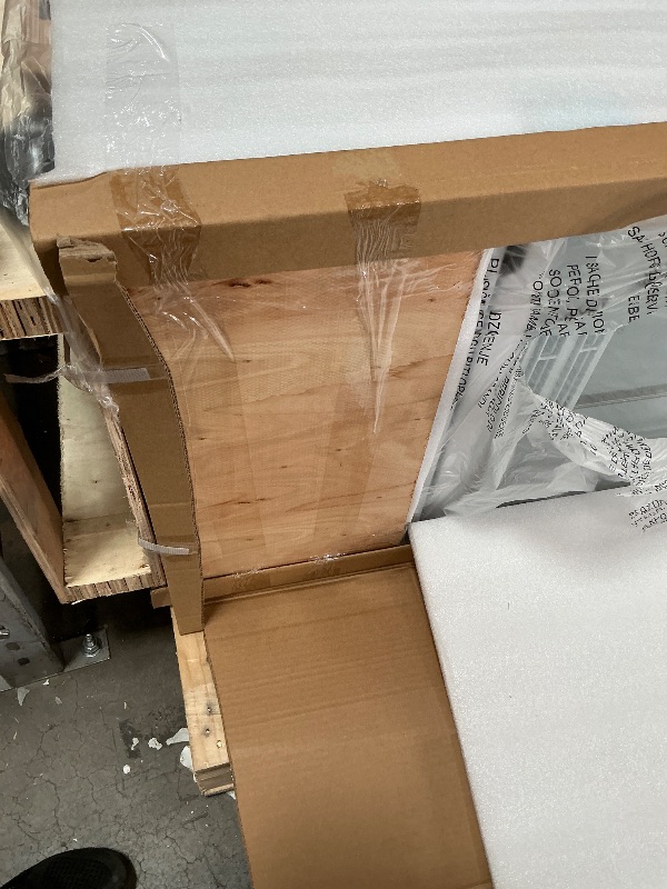 Photo 1 of **FACTORY SEALED***SECURE**BRAND NEW***
13.4 Cu.Ft Commercial Merchandiser Refrigerator, Commercial Refrigerators With Glass Door and Soft Led Light, Display Refrigerator Upright Fridge With 3 Adjustable Shelves for Shop, Restaurant, White