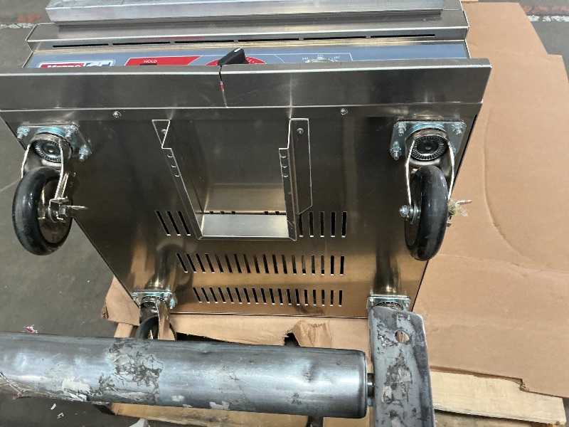 Photo 1 of ***UNABLE TO TEST DUR TO PLUG***
METRO C5 E-Series Non-Insulated Holding and Proofing Cabinet with Adjustable Universal Slides - 24 Food Pan Capacity - Full-Height, Easy-Open, Reversible Door - NSF and UL Listed