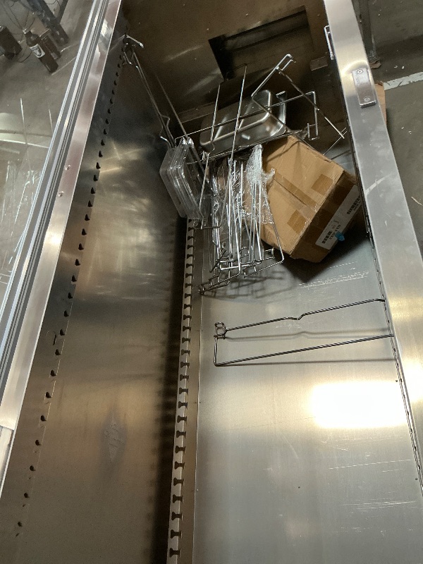 Photo 1 of ***UNABLE TO TEST DUR TO PLUG***
METRO C5 E-Series Non-Insulated Holding and Proofing Cabinet with Adjustable Universal Slides - 24 Food Pan Capacity - Full-Height, Easy-Open, Reversible Door - NSF and UL Listed