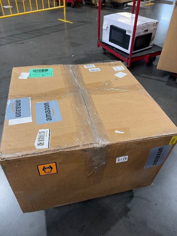 Photo 1 of ***MISSING RED ROOSTER***
Good Directions 26" Coventry Black Roof with Red Rooster