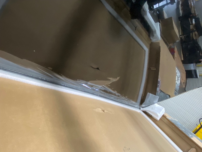 Photo 1 of (TV dos does not turn on, Damage to the screen) .....TCL 55-Inch Class Q65 QLED 4K Smart TV with Fire TV (55Q651F, 2024 Model), Dolby Vision and Atmos, HDR PRO+, Alexa Built-in with Voice Remote, Apple AirPlay 2 Compatibility, Streaming Television