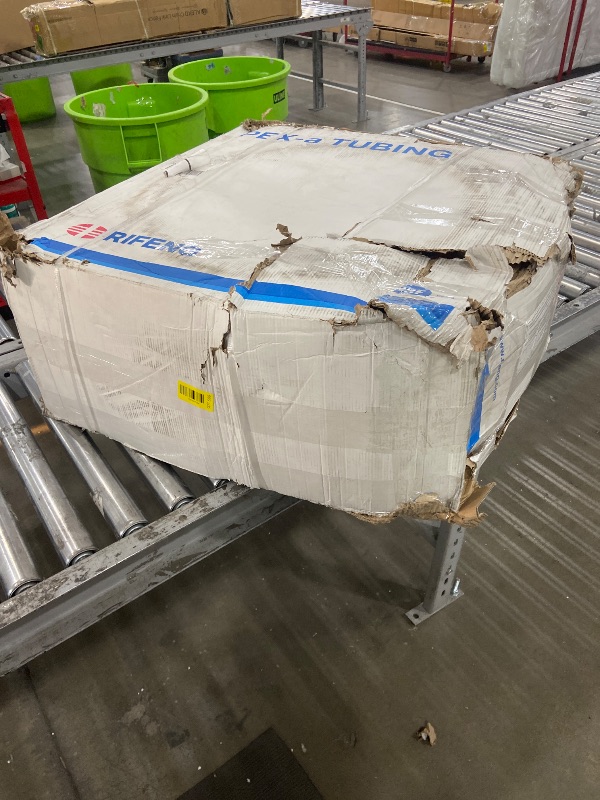 Photo 1 of 1 Inch x 300 Feet Red PEX-A, PEX Pipe Flexible Water Tubing for Plumbing, UA60R100 (1 IN X 300 FT)