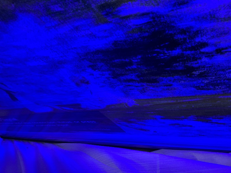 Photo 1 of **SCREEN IS BROKEN BUT STILL TURNS ON***LG 75-Inch Class QNED evo AI QNED92A Series Mini LED 4K Smart TV w/Dolby Atmos, Dolby Vision, HDR10, AI Super Upscaling 4K, Filmmaker Mode, Wow Orchestra, Alexa Built-in (75QNED92AUA, 2025)