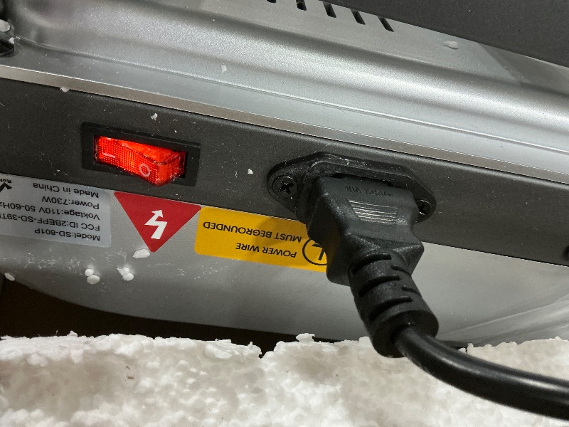 Photo 1 of ***PRE USED NOT FULLY TESTED***
Walking Pad with 15% 12-Level Auto Incline & Handle Bar, 450 lbs Capacity UI Screen, Rayspace 3.5HP Quiet Under Desk Treadmill, Speaker, APP & Remote Control, Treadmills for Home Hiking