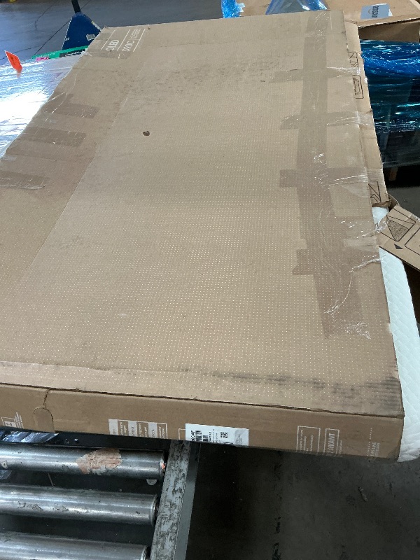 Photo 1 of ** A LITTLE DIRTY ON CORNER**FDW | 5 Inch Twin Mattress | Medium Firm | Gel Memory Foam Mattress | White | Bed in a Box, CertiPUR-US Certified | Pressure Relief, Cooling Ventilated Foam | Washable Removable Cover