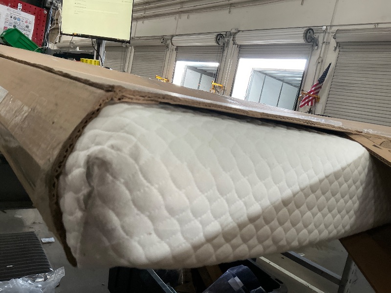 Photo 1 of ** A LITTLE DIRTY ON CORNER**FDW | 5 Inch Twin Mattress | Medium Firm | Gel Memory Foam Mattress | White | Bed in a Box, CertiPUR-US Certified | Pressure Relief, Cooling Ventilated Foam | Washable Removable Cover