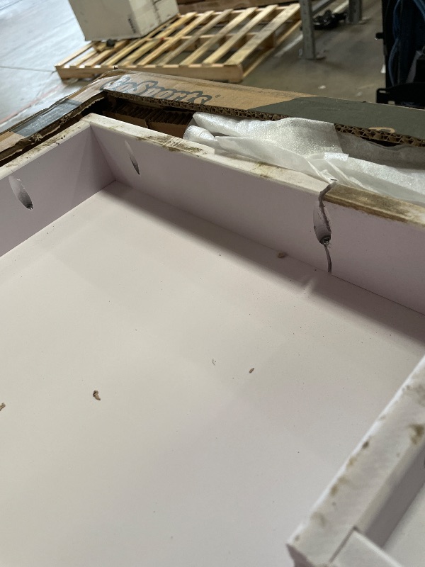 Photo 1 of (MINOR DAMAGED).......... GoSports 4 x 2 ft Resort Collection All Weather Cornhole Board Set - Regulation Size - White DIY