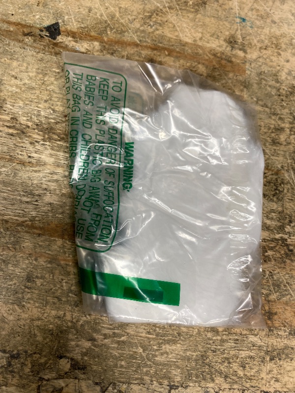 Photo 1 of 1:12 Scale Miniature Dollhouse Cloud Rug – Soft White Faux Fur Carpet, Cozy Bedroom & Living Room Accessory for Dollhouse Decoration, Mini Scene Layout, DIY Display & Micro Landscape Décor (5.8x3.8in)