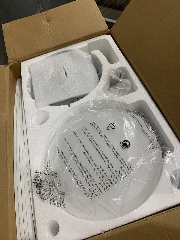 Photo 1 of *************FOR PARTS ONLY- MISSING PARTS*************
Ayaoty Ceiling Fans with Lights, 42 inch Low Profile Ceiling Fan with Light and Remote Control, Flush Mount, Reversible Motor, Dimmable, Noiseless, White Ceiling Fan for Bedroom, Indoor/Outdoor Use