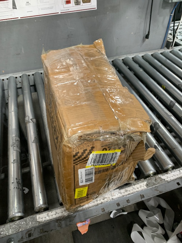 Photo 1 of *************MISSING THE 10 POUND KETTLE*****************
Fitvids Kettlebell Sets 3 Piece Strength Training KettleBells Weight Set, 5/15/20LB, Black