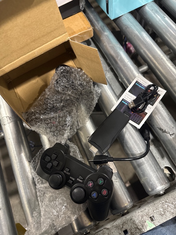 Photo 1 of **one controller broken and not working**Wireless Retro Game, 25000+ Games Built-in, 4K HDMI Output, 9 Emulators, Dual 2.4GHz Wireless Game