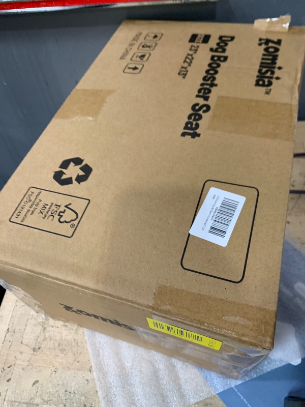 Photo 1 of (assembly required) ZOMISIA Dog Car Seat for medium Dogs - Waterproof Pet Booster Seat for Car with Clip-On Safety Leash, Soft Travel Carrier for Puppy up to 25 lbs, Memory Foam Filling & 2 Adjustable Buckles Houndstooth