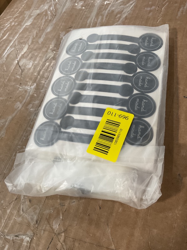 Photo 1 of (200Pcs)100pcs Translucent Plastic Bags/Bakery Bags with 100pcs Hand made Stickers for Cookie Cake Chocolate Candy Snack Wrapping Good for Bakery Party Supplies