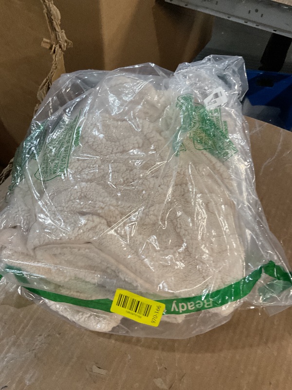 Photo 1 of ***STOCK IMAGE FOR REFERENCE***
HOMRITAR Baby Blankets for Boys or Girls 3D Fluffy Fuzzy Blanket for Baby, Soft Warm Cozy Flannel Fleece Warm Infant or Newborn Receiving Blanket 330GSM (30 x 40 Inch, Cream )