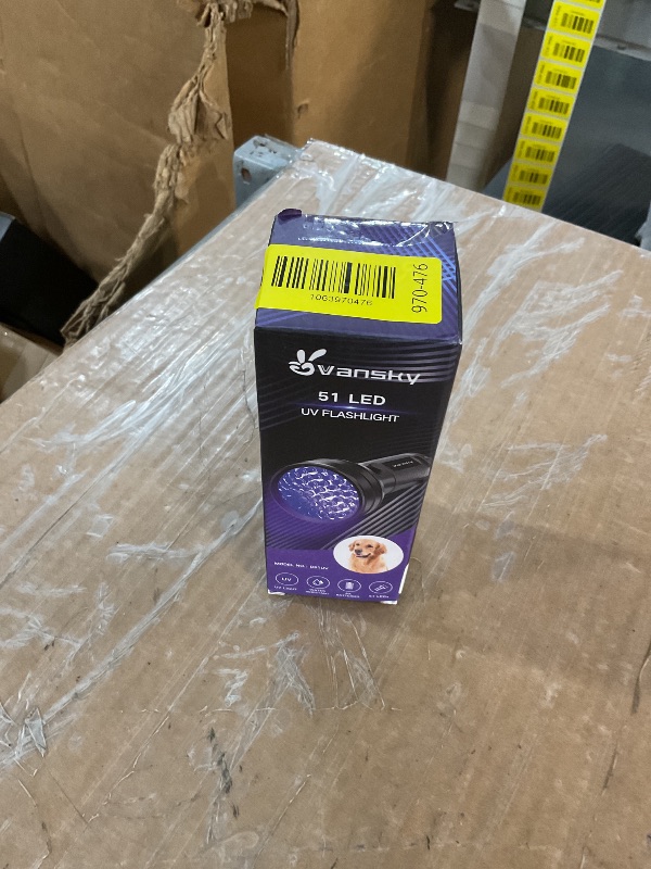 Photo 1 of ***MISSING PARTS***
Vansky UV Flashlight Black Light, 51 LED Blacklight Pet Urine Detector for Dog/Cat Urine, Dry Stains, Bed Bug, Resin Curing, Scorpions Finder
