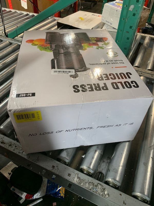 Photo 1 of ***DAMAGED - SEE NOTES/PICTURES*** Juicer Machines with 5.8" Large Feed Chute, Cold Press Juicer for Whole Vegetables and Fruits 400W, Slow Masticating juicer Easy to Clean Juice Extractor Machine High Juice Yield