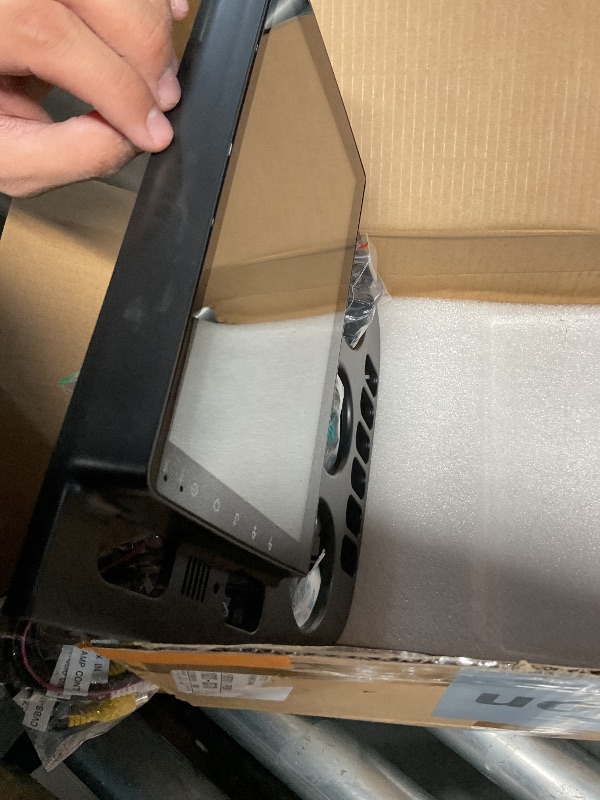 Photo 1 of [8 CORE 4G+64G] Android Car Radio for Mercedes Benz W163 ML320 ML350 ML400 ML500 1997-2005 with Wireless Carplay/Android Auto, 9 Touch Screen Stereo, Bluetooth, GPS, WiFi, SWC, DSP + HD Camera