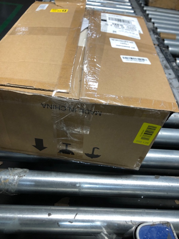 Photo 1 of ***DAMAGED - SEE NOTES/PICTURES*** Cinkeda 28" White Farmhouse Table Lamps Set of 2 with USB C+A Ports & AC Outlet for Vintage Living Room Rustic Bedroom,3-Way Dimmable Touch Lamp Retro Resin Bedside Lamps for Nightstand Side Table