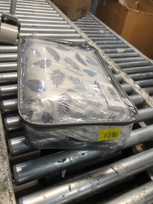 Photo 1 of ***FACTORY SEALED***Newborn Lounger Cover, Soft Comfortable Baby Lounger Cover, 1 Pack Reversible Removable Slipover for Infant Lounger Pillow, Green Leaf (Lounger not Included)