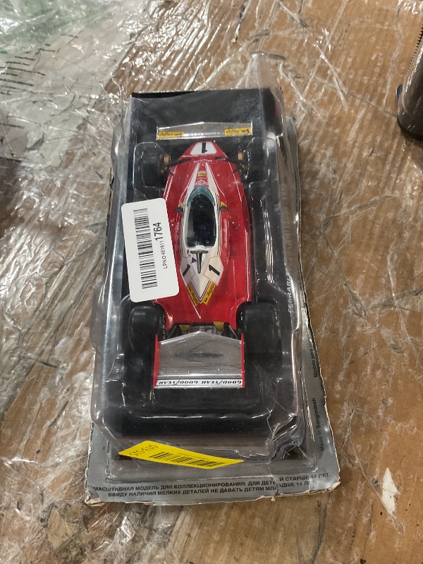 Photo 1 of - Formula 1 1/24 car Compatible with Ferrari 312 T2 - Niki Lauda - 1976 - OR019