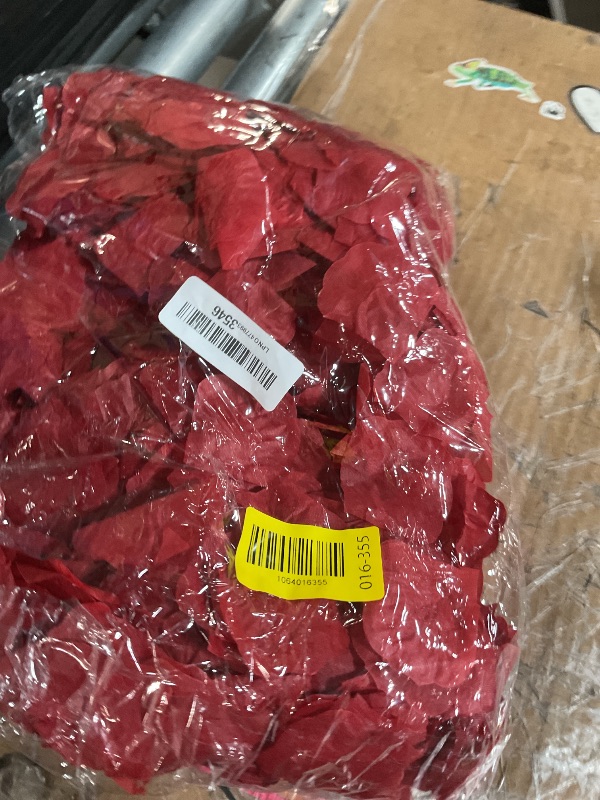 Photo 1 of (Pre-Separated, Scented) WAKISAKI Artificial Silk Rose Petals for Wedding Flower Petals for Romantic Special Night, for Proposal, Anniversary (1,000 PCS, Dark Red)