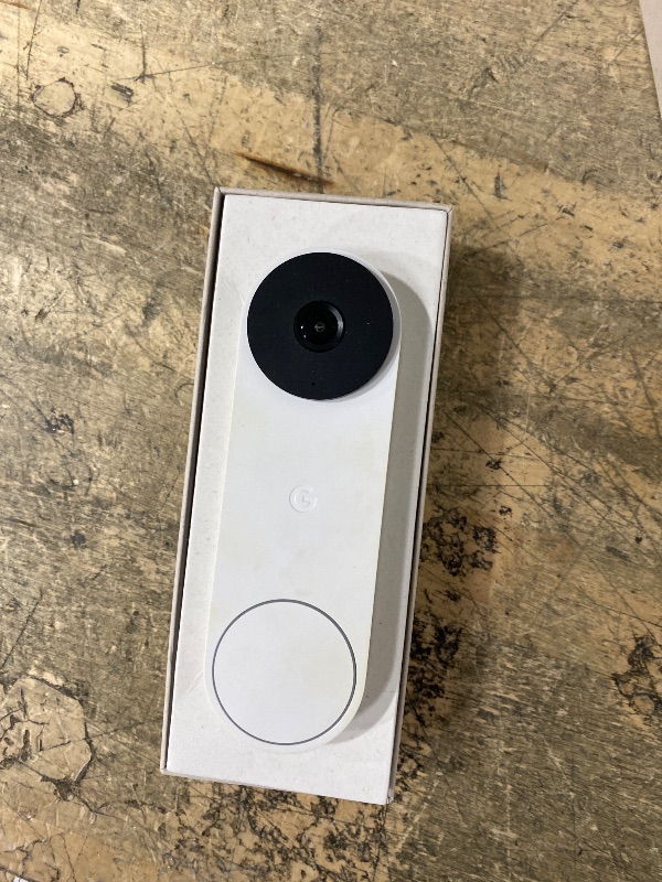 Photo 1 of ****FOR PARTS ONLY/ NON-FUNCTIONAL***** Google Nest Doorbell (Wired, 3rd Gen) - 2K Video and Gemini, Live View, Night Vision, 2-Way Audio - Works with Google Home - 2025 Model - Snow