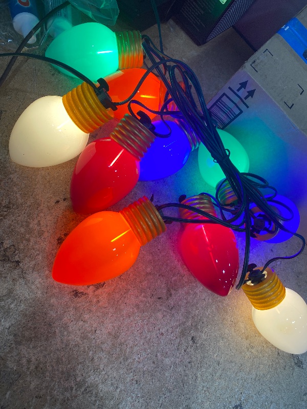 Photo 1 of 10 big bulb Christmas lights