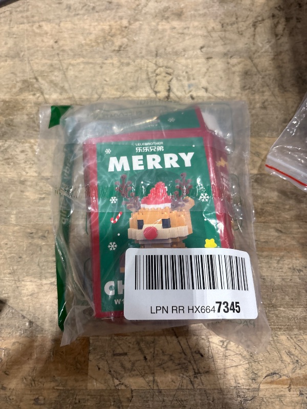 Photo 1 of ***POSSIBLY FOR PARTS/ MISSING ASSEMBLY PIECES*** HGCYCF Christmas Reindeer Building Blocks Set Compatible with Lego Advent Calendar 2025 Stacking New Toys Holiday Present Box New Year Xmas Gifts for Kids for Boys & Girls and Adults