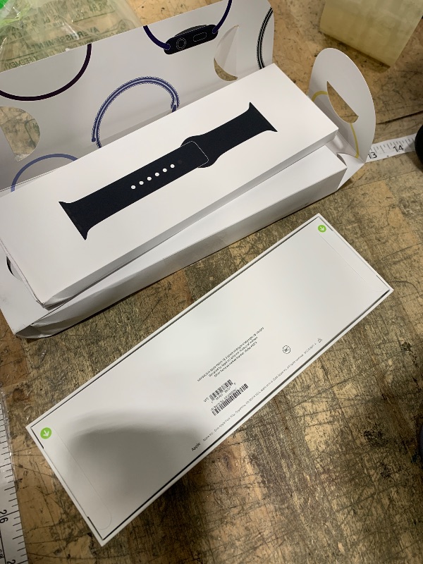 Photo 1 of **FACTORY SEALED** Apple Watch SE 3 [GPS 40mm] Smartwatch with Midnight Aluminum Case with Midnight Sport Band - S/M. Fitness and Sleep Trackers, Heart Rate Monitor, Always-On Display, Water Resistant