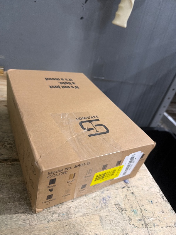 Photo 1 of (ONLY ONE) SAKRINGT 2 Pack Rechargeable Table Lamp, LED Cordless Table Lamp,5000mAh Battery Operated Portable Table Light,Dimming for Restaurant/Patio/Outdoor(Black)