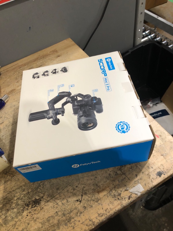 Photo 1 of ***MISSING PARTS***
FeiyuTech SCORP Mini 3 Pro [Kit] Camera Gimbal – AI 4.0 Tracking, Detachable Handle [Bag+Fill Light+Extension Pole] 4.4lbs Payload – Gimbal Stabilizer for Mirrorless,Compact,Action Cam & Smartphones
