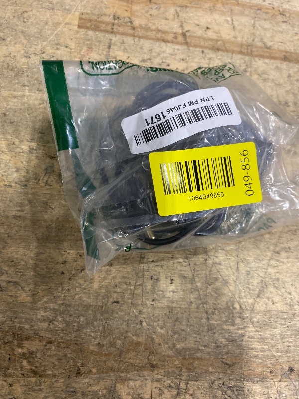 Photo 1 of 12 Volt Power Supply 1A Universal AC/DC Adapter, 100-240 50/60Hz AC to DC 12V 1Amp Transformer, DC 12V 12W Power Adapter Cord, 5.5mm x /2.1mm2.5mm Plug