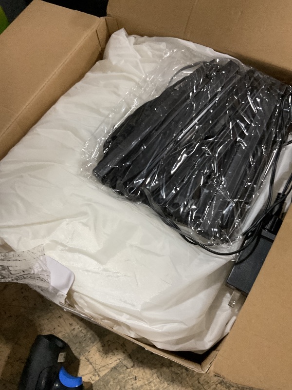 Photo 1 of 10Ft Inflatable Snowflake Arches Decoration, Giant Christmas Event Decors,with Blower Built in 5 LED Lights,Suitable for The Lawn Garden Courtyard Birthday New Year Party Family Gathering (Snowflake)