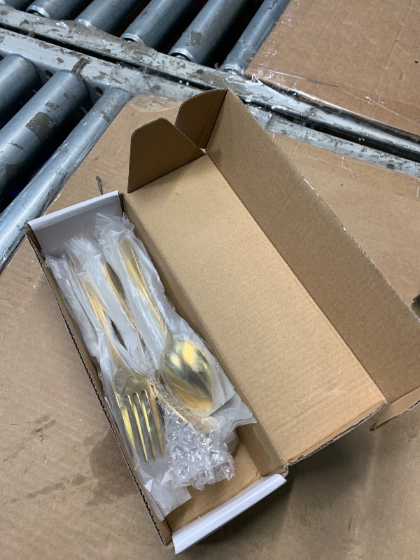 Photo 1 of ***MISSING PARTS***
Aisoso Gold Silverware Set for 8, 40-Piece Gold Flatware Set Stainless Steel Cutlery Kitchen Utensil Set Mirror Polished