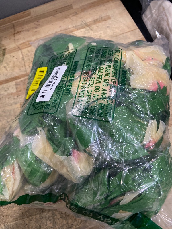 Photo 1 of 10PCS Fake Rose Garland, 7.5Ft Artificial Vines Flowers Hanging Rose Vine forfor Table Wedding Backdrop Arch Wall Party Mantle Festival Decor (Champagne)