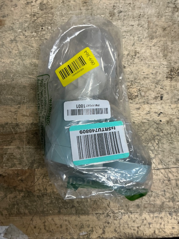 Photo 1 of 17oz No Leak Rabbit Waterer Feeder, No Drip Water Feeder Water Bowl for Guinea Pig Hamster Chinchilla Ferret Small Animal