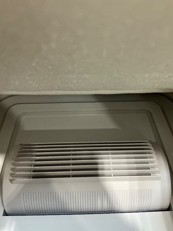 Photo 1 of ***(PARTS ONLY/ / NON FUNCTIONAL)***STERREN Bladeless Ceiling Fans with Lights, 20" Modern Flush Mount Ceiling Fan with Remote and Dimmable LED Lights, 6 Speed Fan Light for Bedroom Living Room (Square)